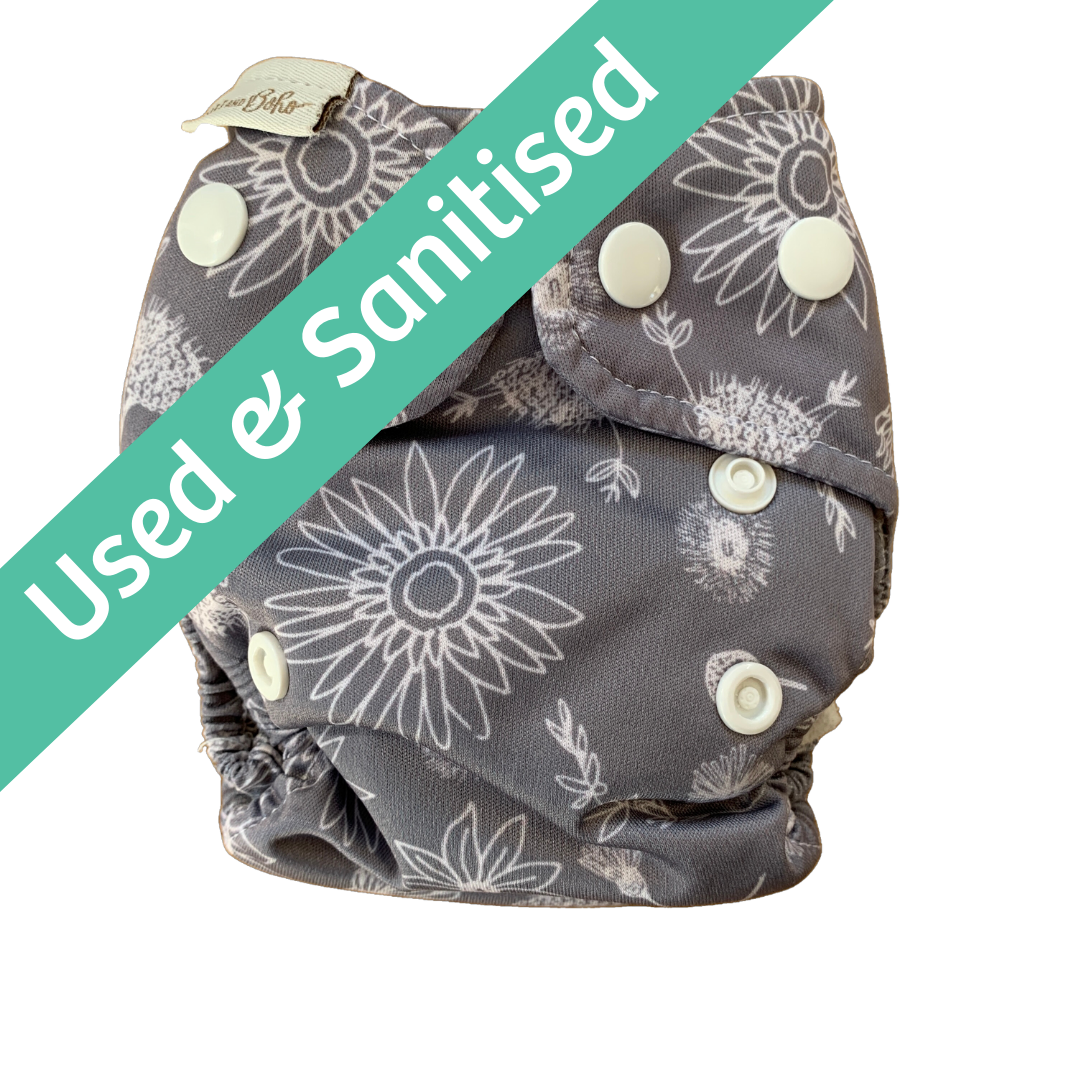 Bare and Boho Flexi Cover Newborn Nappy (Version 1)