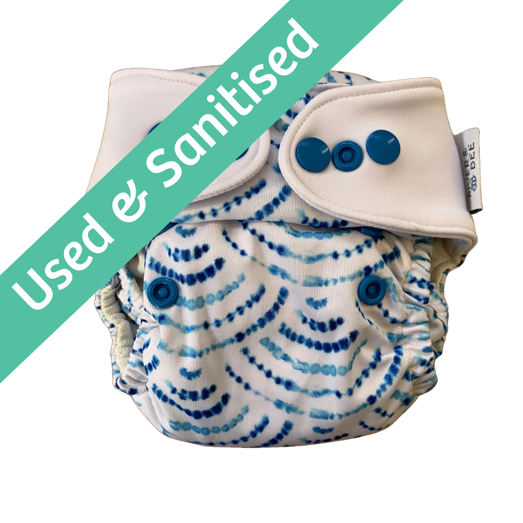 River & Bee Newborn Nappy