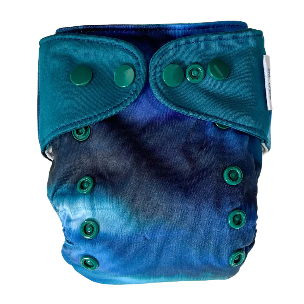 River & Bee Newborn Nappy