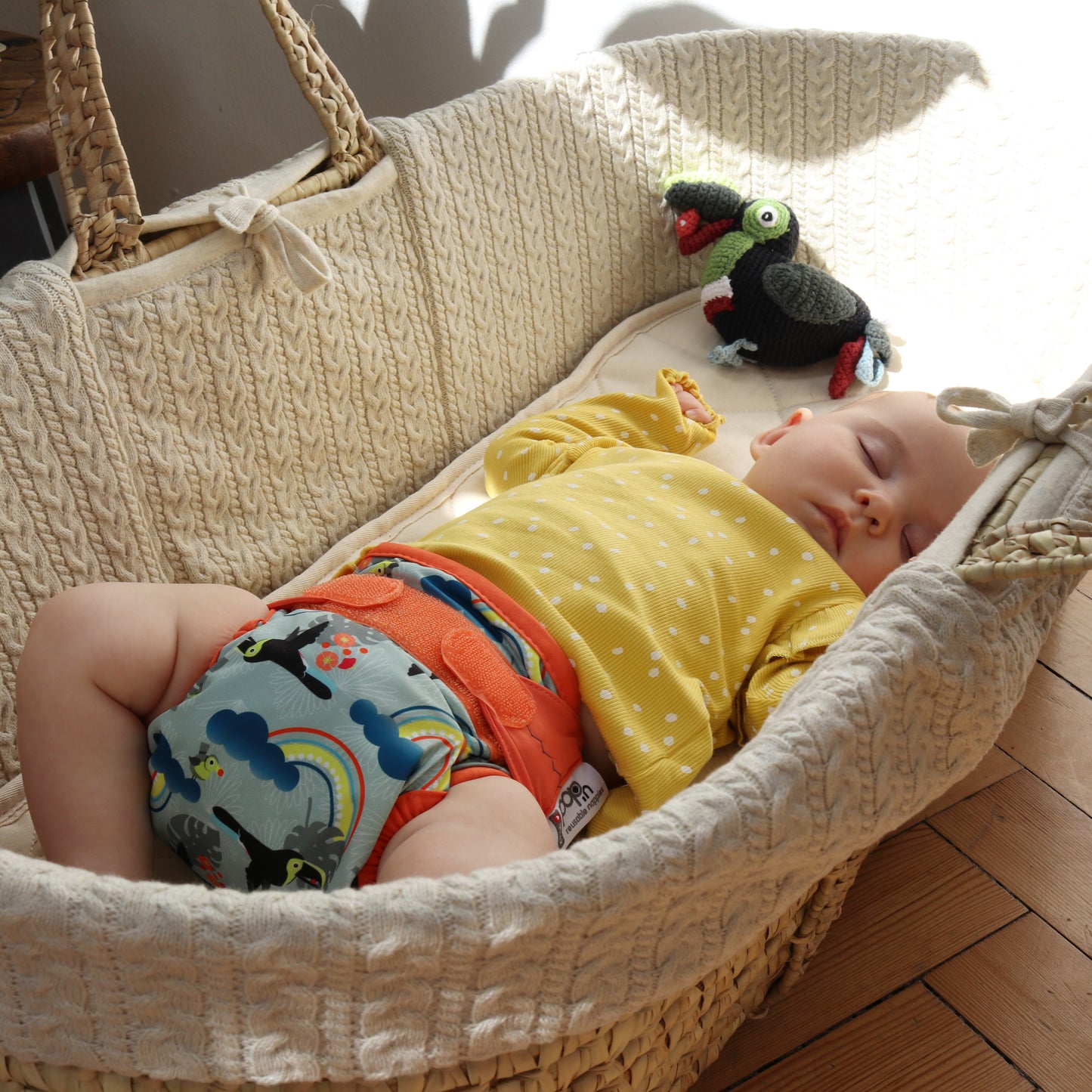 Close Pop-In Bamboo- Velcro